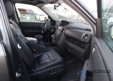 2013 Honda Pilot Touring из США, поврежденный, VIN 5FNYF3H91DB018696